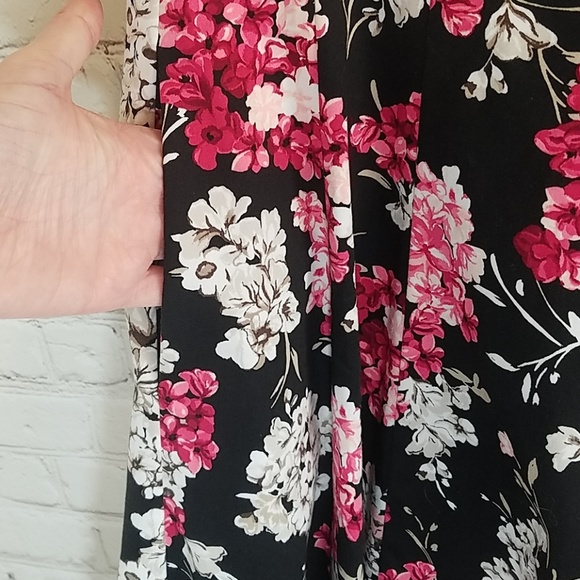 WHBM fit and flare dress - Picture 3 of 8